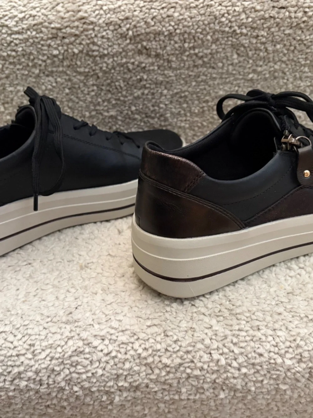 Remonte women’s sneakers
